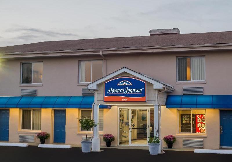 فندق Howard Johnson By Wyndham Springfield