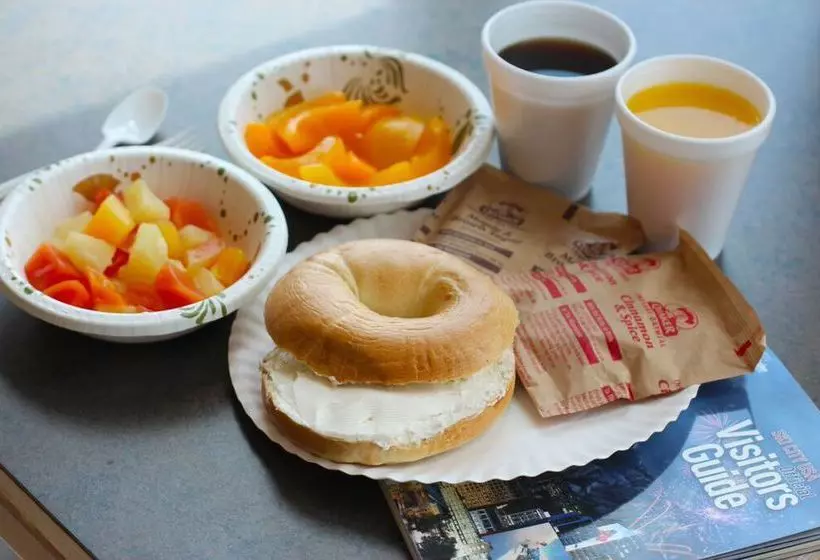 Отель North Temple Inn