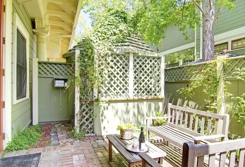 酒店 Inn At Depot Hill