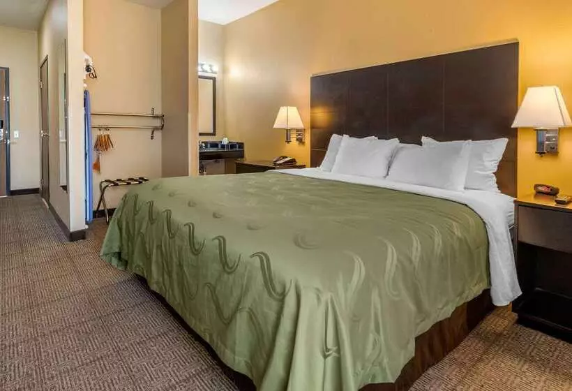 호텔 Quality Inn & Suites Lenexa Kansas City