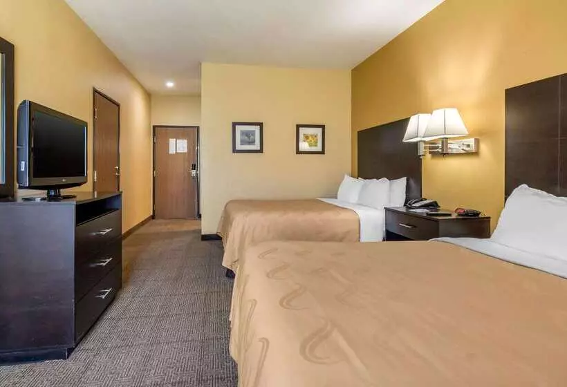 호텔 Quality Inn & Suites Lenexa Kansas City