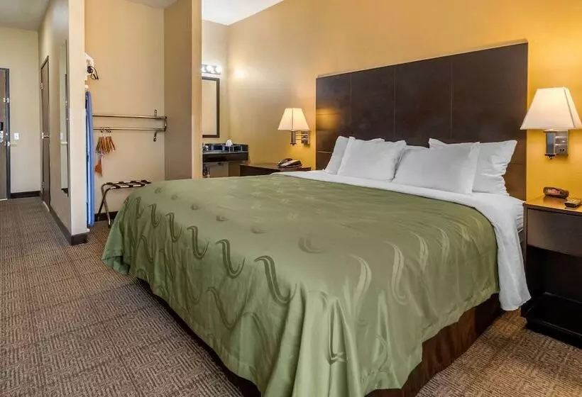 호텔 Quality Inn & Suites Lenexa Kansas City