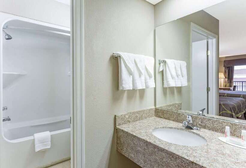 فندق Super 8 By Wyndham Orangeburg Near I 26