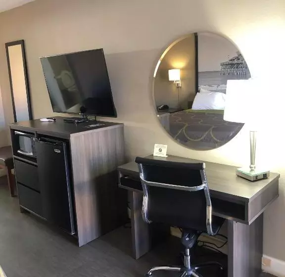 Отель Super 8 By Wyndham Orangeburg Near I 26