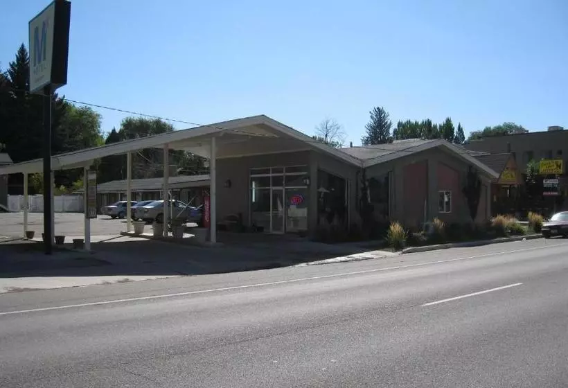 فندق على الطريق Heber Inn