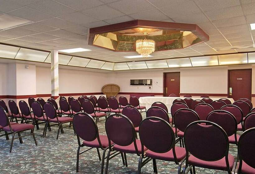 Tiki Resort   Lake George