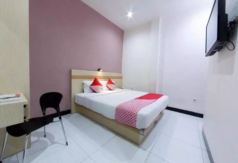 ホテル Oyo 2087 Jaya Homestay