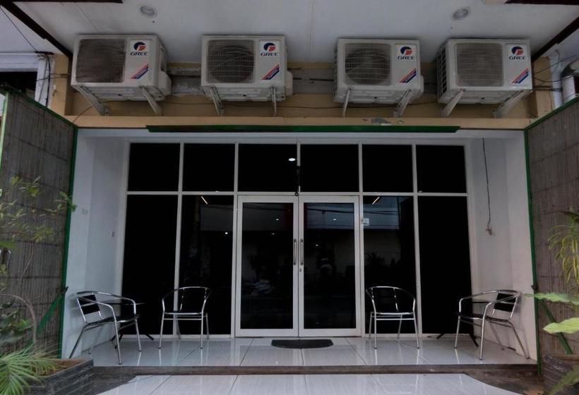 בית מלון כפרי Oyo 2087 Jaya Homestay