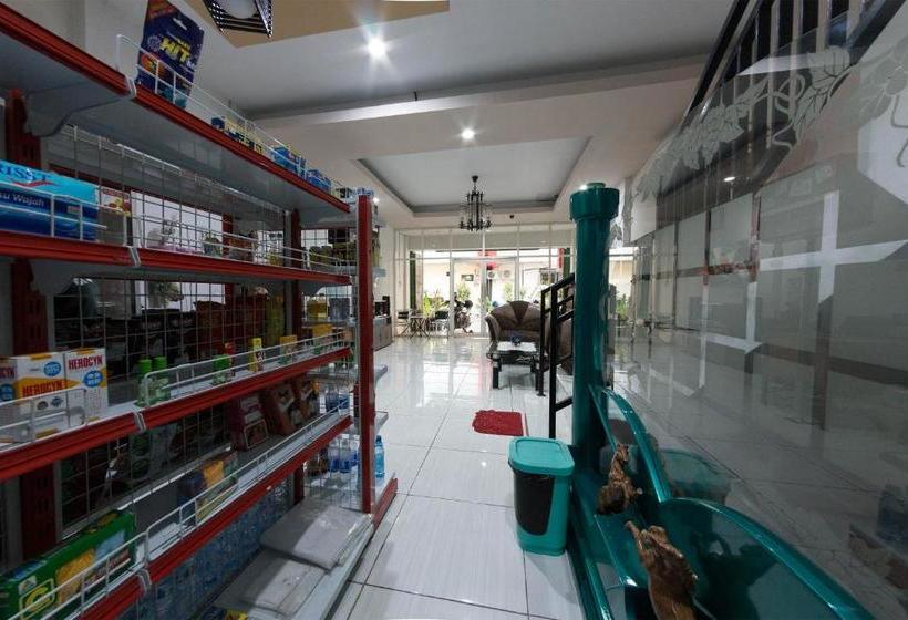 בית מלון כפרי Oyo 2087 Jaya Homestay