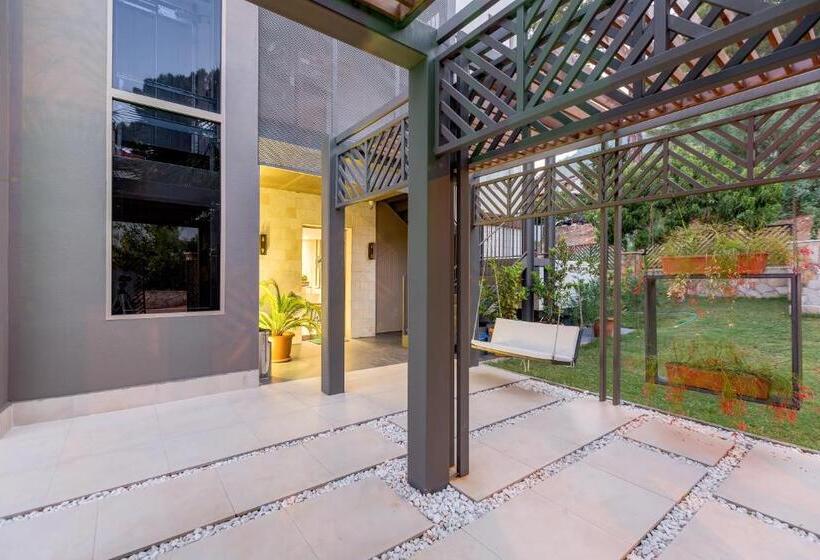 Melanippe Relaxing Hotel   Adults Only