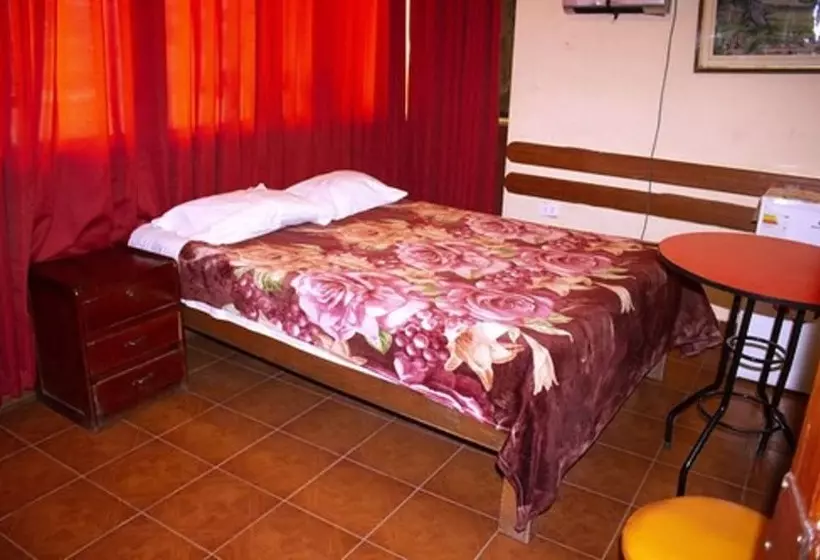 پانسیون Hospedaje Moncada