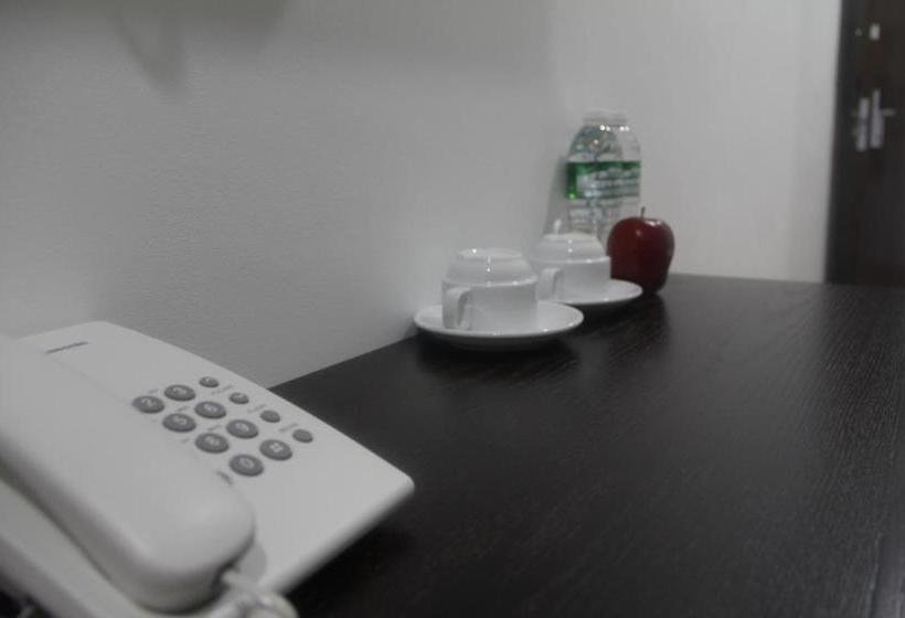 בית מלון כפרי Big Apple