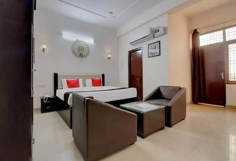 Hotelli Elegance Resort