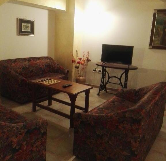 مبيت وإفطار Pensione Al Castello