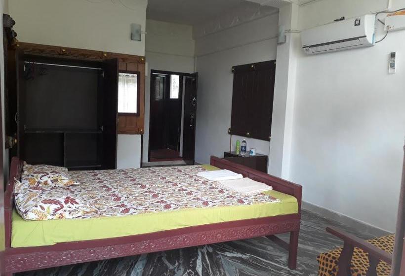 ホテル Blue Waves Beach Residency