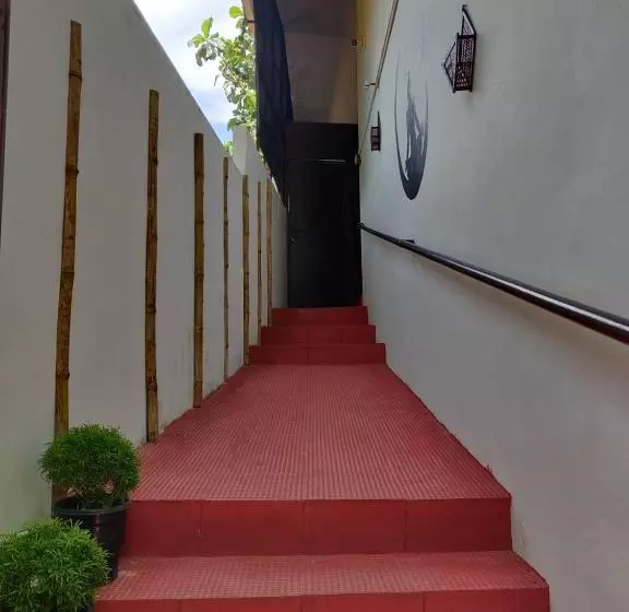 Hotelli Blue Waves Beach Residency