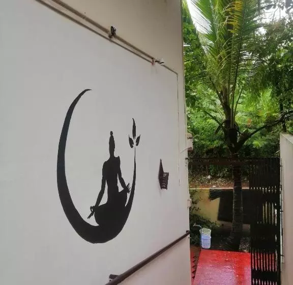 Hotelli Blue Waves Beach Residency