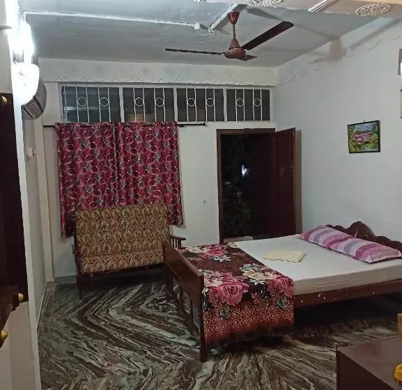 Hotelli Blue Waves Beach Residency