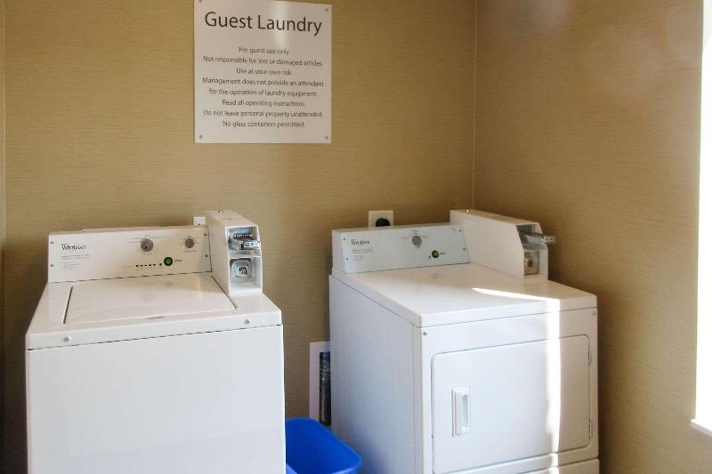 酒店 Comfort Inn & Suites Amish Country