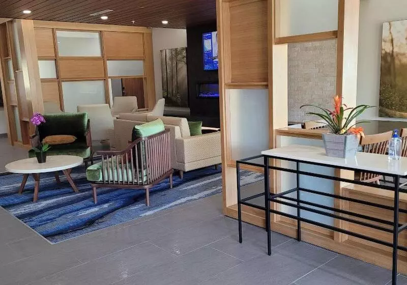 Hotelli Fairfield Inn & Suites By Marriott Moorpark Ventura County