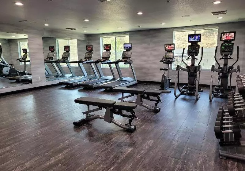 Hotelli Fairfield Inn & Suites By Marriott Moorpark Ventura County