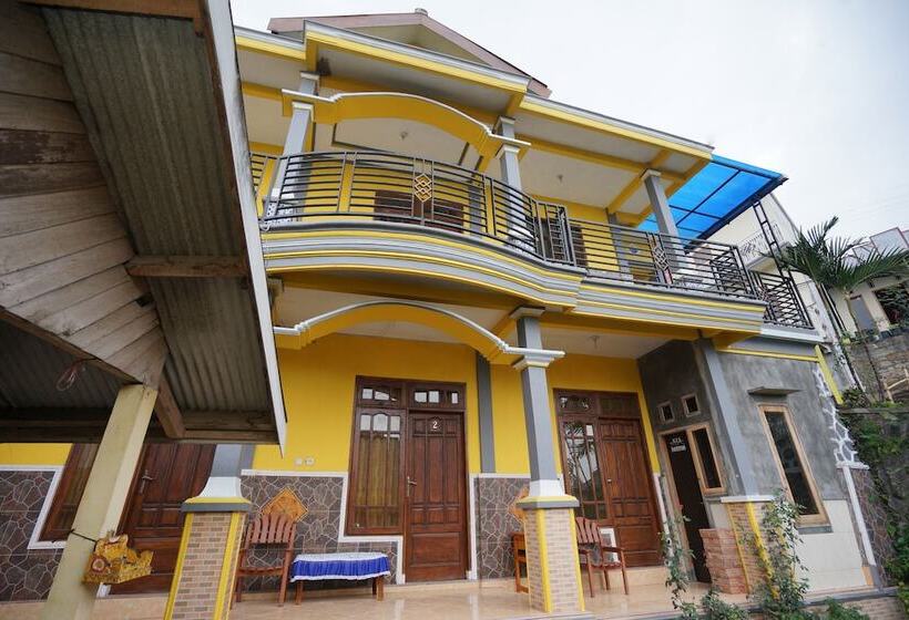 Hotelli Oyo 1967 Canaya Residence