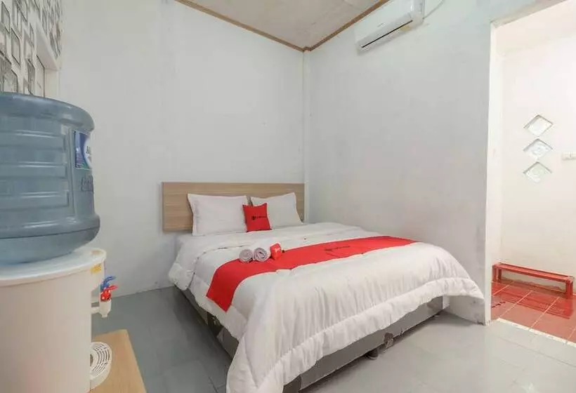 Majatalo Reddoorz Syariah Near Paradiso Beach Sabang