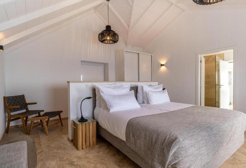 استراحتگاه Escarpa The Madeira Hideaway