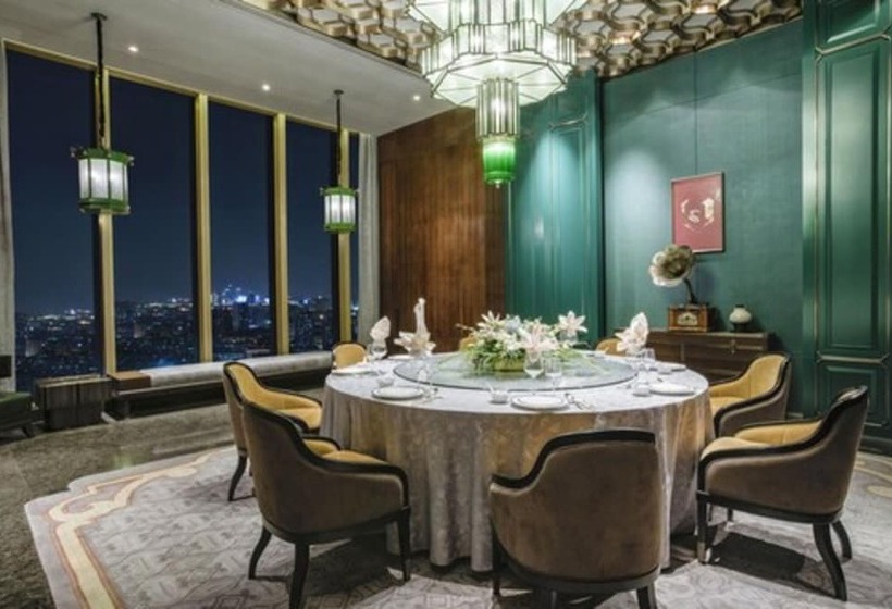 酒店 Golden Eagle International