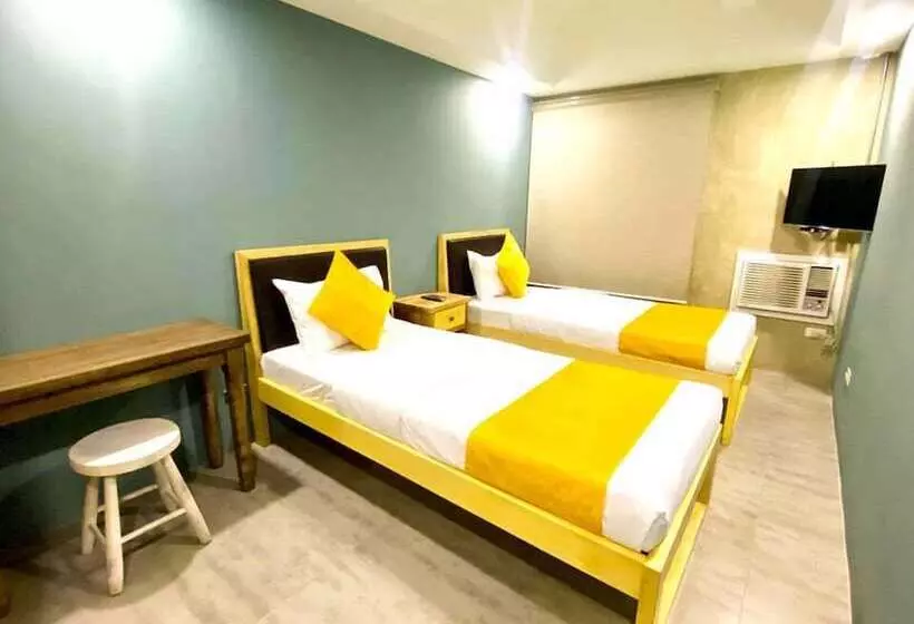 ホテル Mikos Suites By Mikos Residences