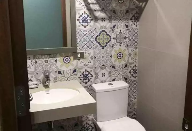 ホテル Mikos Suites By Mikos Residences