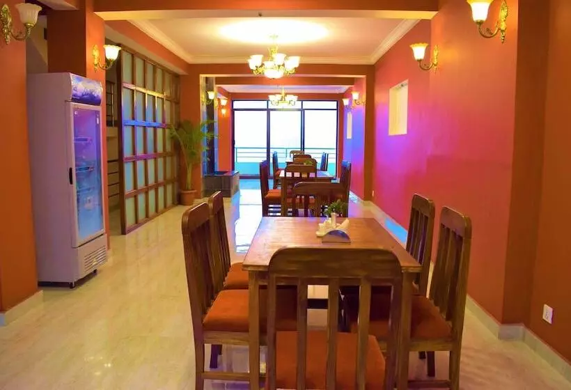 هتل Nagarkot Inn