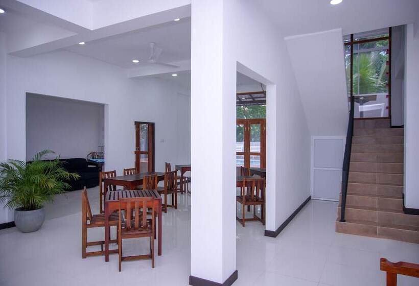 酒店 Sea Cloud Dalawella