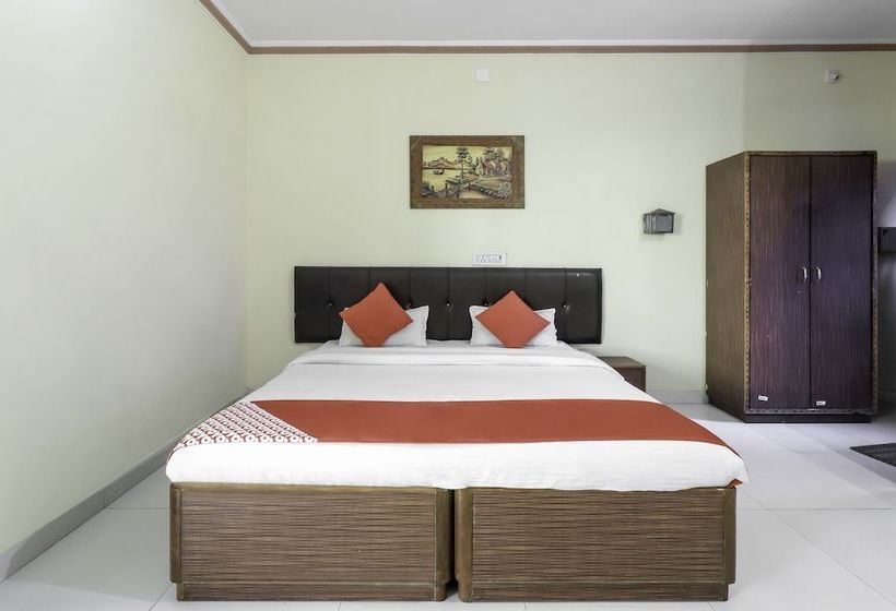 ホテル Shiv Villas By Oyo Rooms