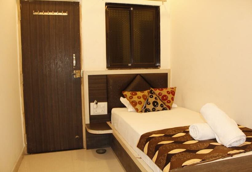 هتل Shri Shiva Palace