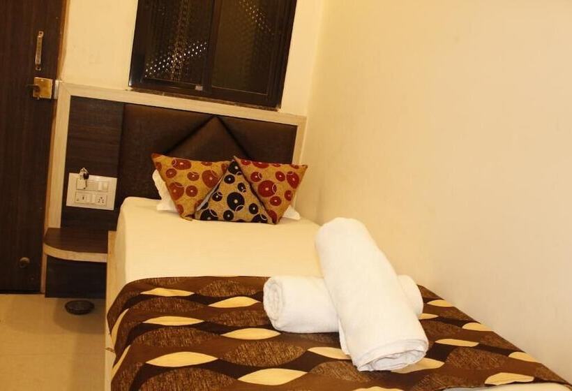 هتل Shri Shiva Palace