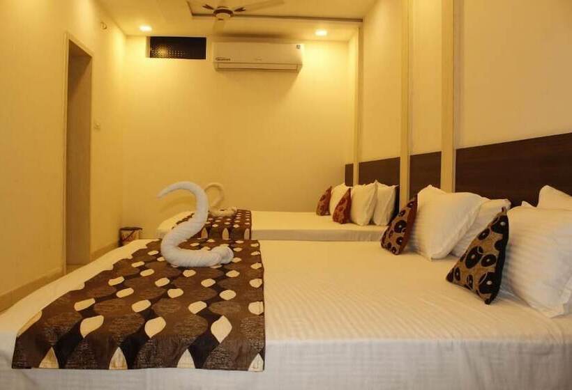 هتل Shri Shiva Palace