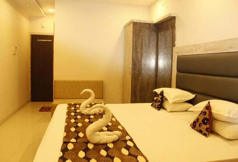 هتل Shri Shiva Palace