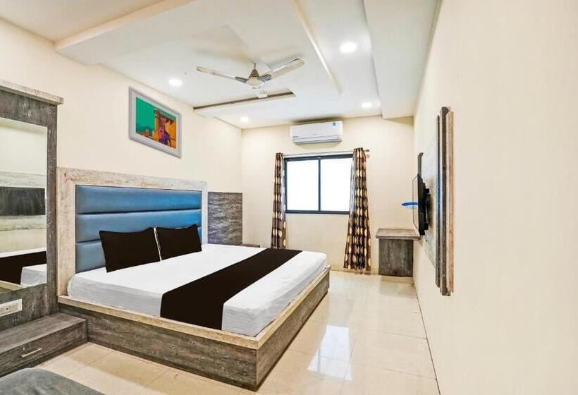 هتل Shri Shiva Palace