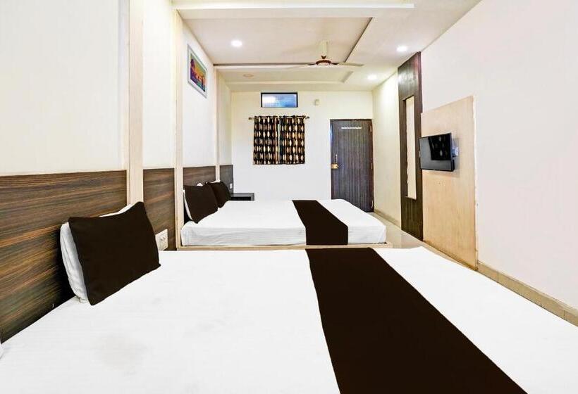 هتل Shri Shiva Palace