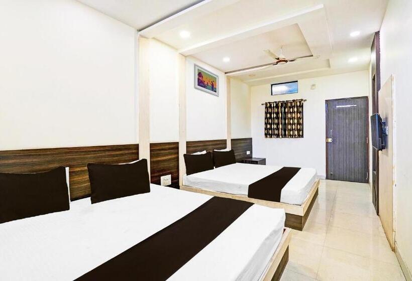 هتل Shri Shiva Palace