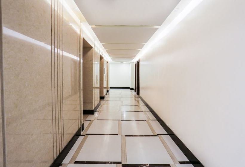 Отель The Venice Luxury Residences By Oyo Rooms