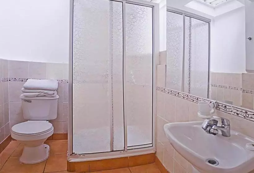 Majatalo Paseo Valle