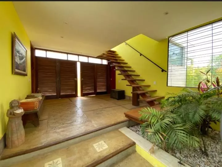 Majatalo Pousada Espelho D água Capitólio