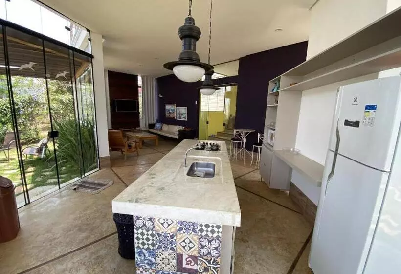 Majatalo Pousada Espelho D água Capitólio