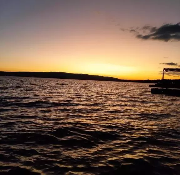 Majatalo Pousada Espelho D água Capitólio