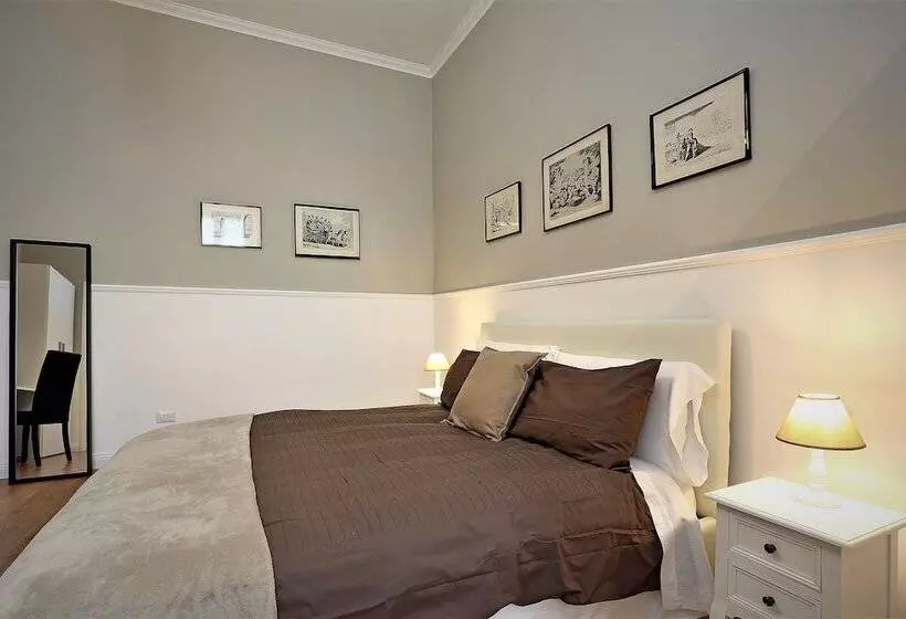 پانسیون Romantica Guest House