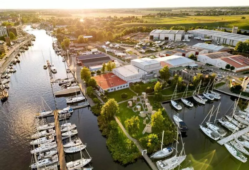 Aamiaismajoitus (B&B) Slube Am Yachthafen Greifswald