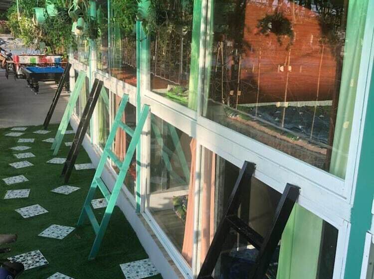 Can Tho Riverside Hostel