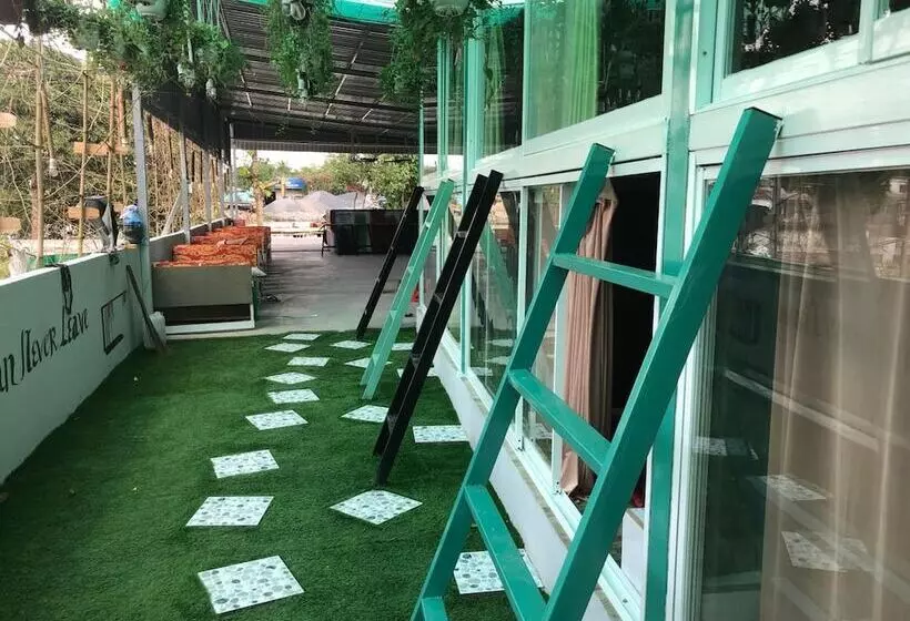 Can Tho Riverside Hostel